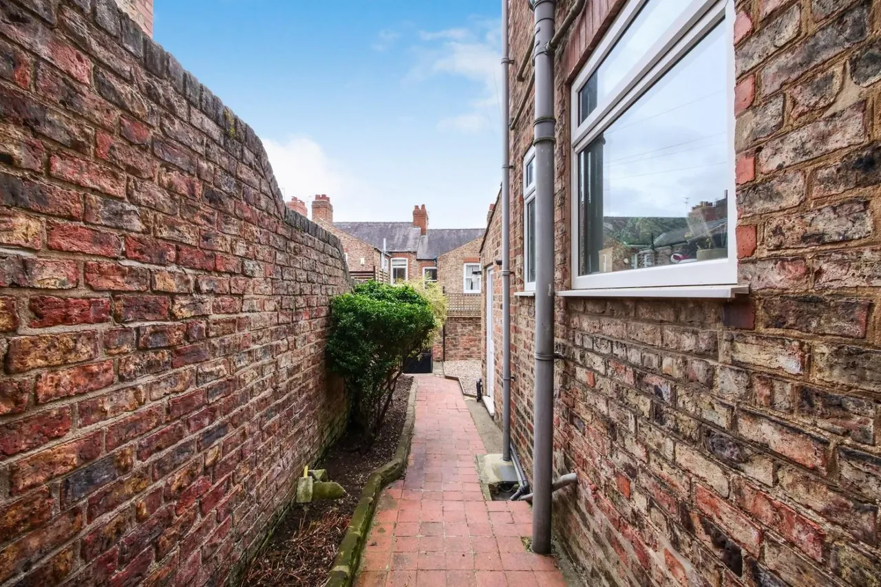 Murray Street, Holgate, YO24, photo 19