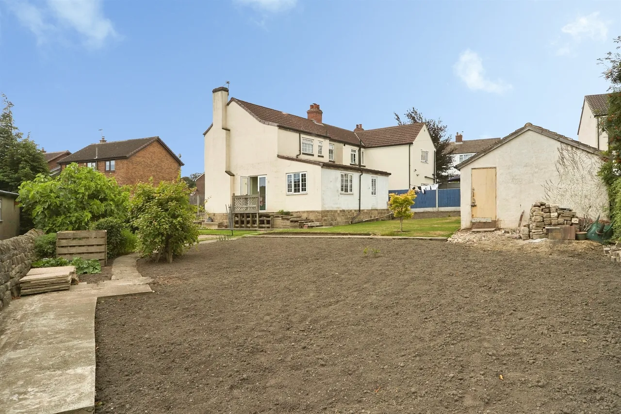 Silverdale Avenue, Guiseley, LS20, photo 5