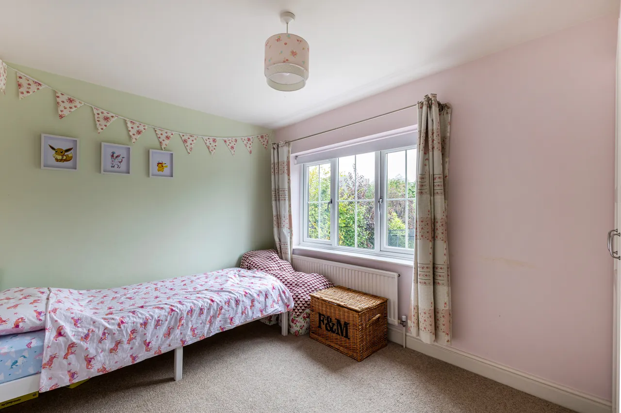 Glenville Gardens, Hindhead, GU26, photo 13
