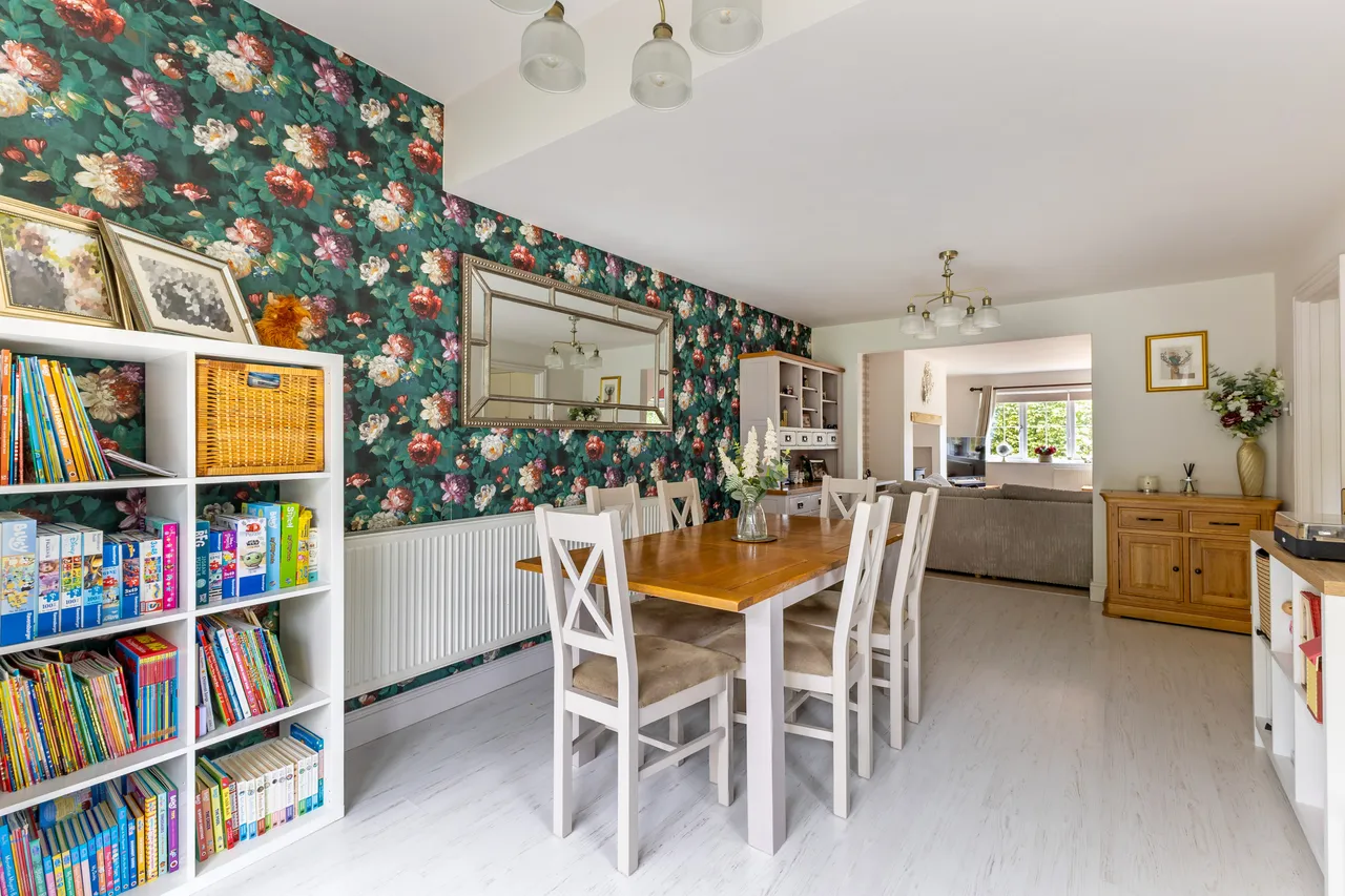 Glenville Gardens, Hindhead, GU26, photo 9