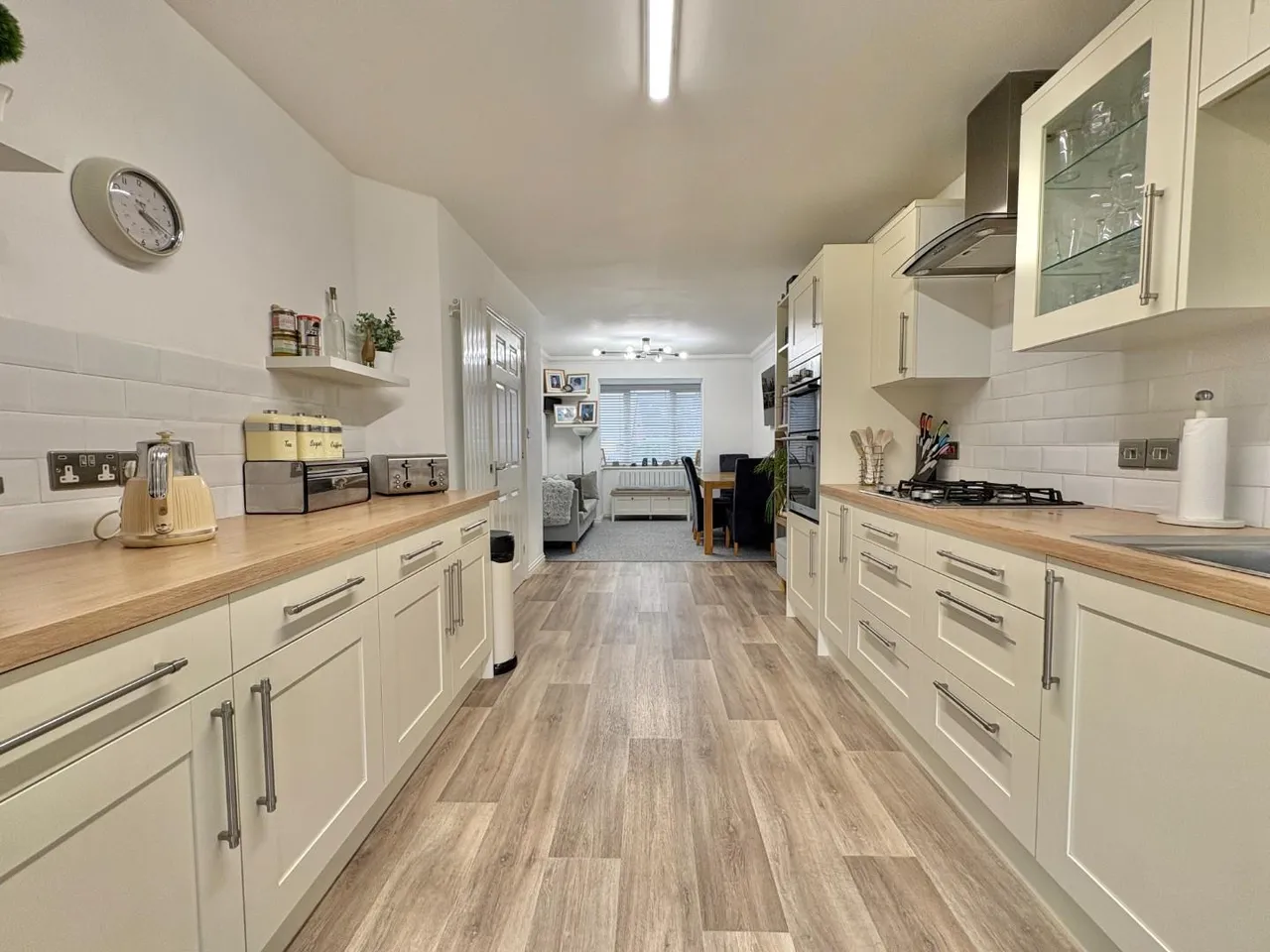 Jubilee Street, Toronto, DL14, photo 8