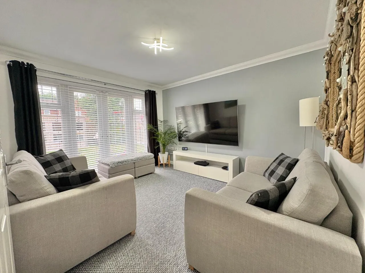 Jubilee Street, Toronto, DL14, photo 4