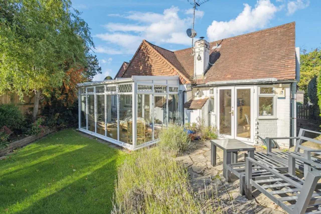 3 bed house for sale, Studridge Lane, Speen, HP27