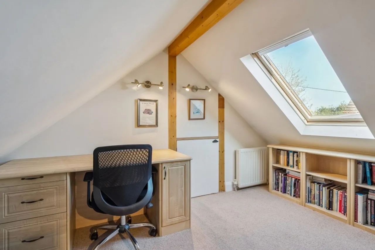 Studridge Lane, Speen, HP27, photo 11