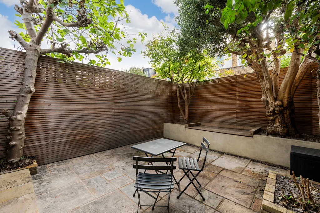 Disbrowe Road, London, W6, photo 13