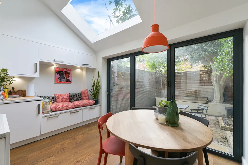 Disbrowe Road, London, W6, photo 3
