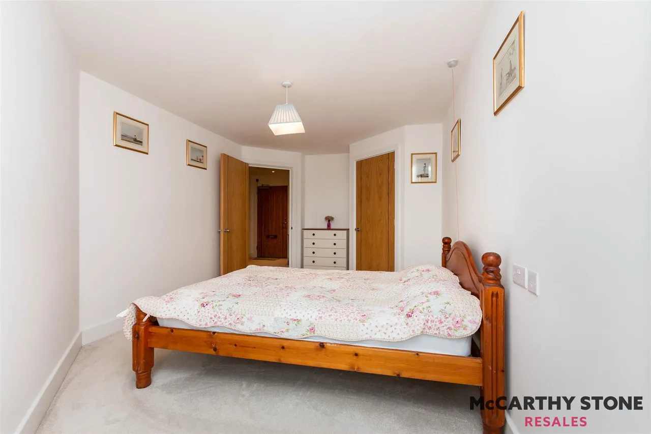 Kings Road, Fleet, GU51, photo 10