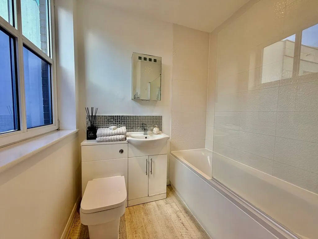 Mendy Street, High Wycombe, HP11, photo 9