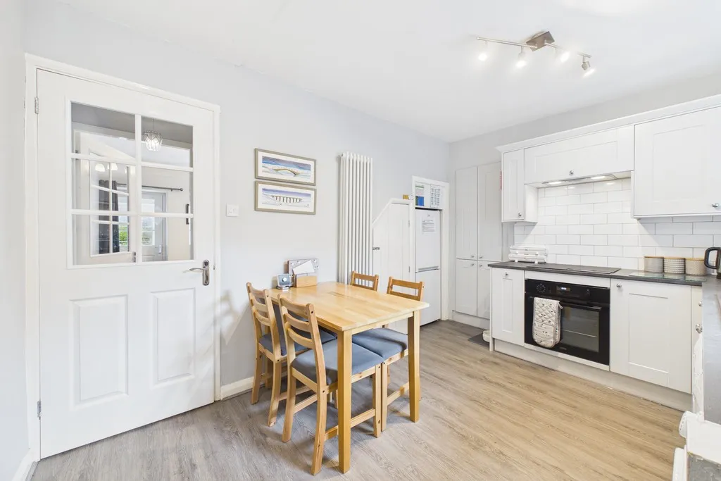 Brantfell Cottages, Bowness-on- Windermere, LA23, photo 4