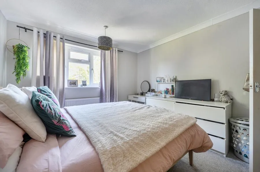 Shepherds Mead, Burgess Hill, RH15, photo 4