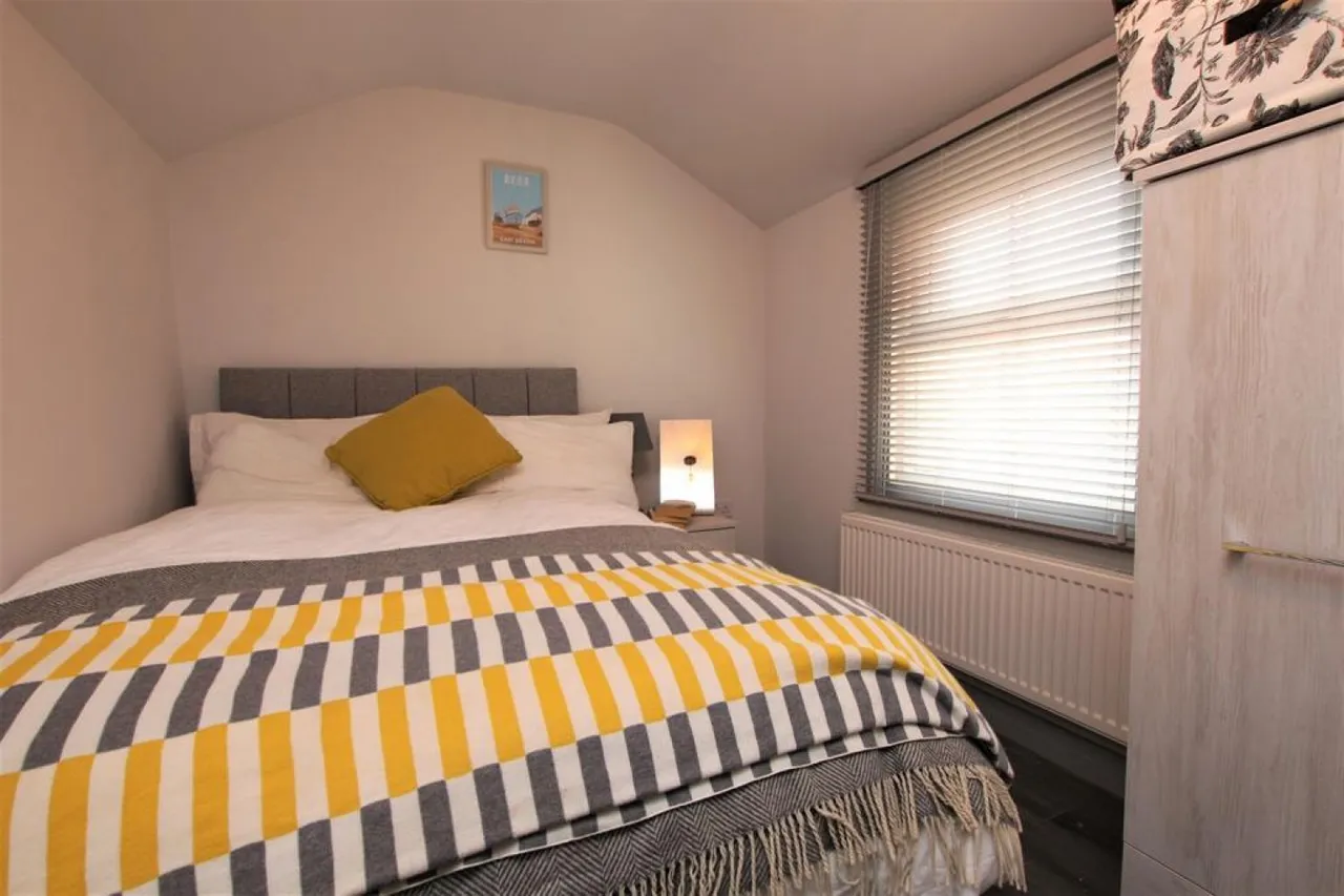 Queen Street, Leighton Buzzard, LU7, photo 2