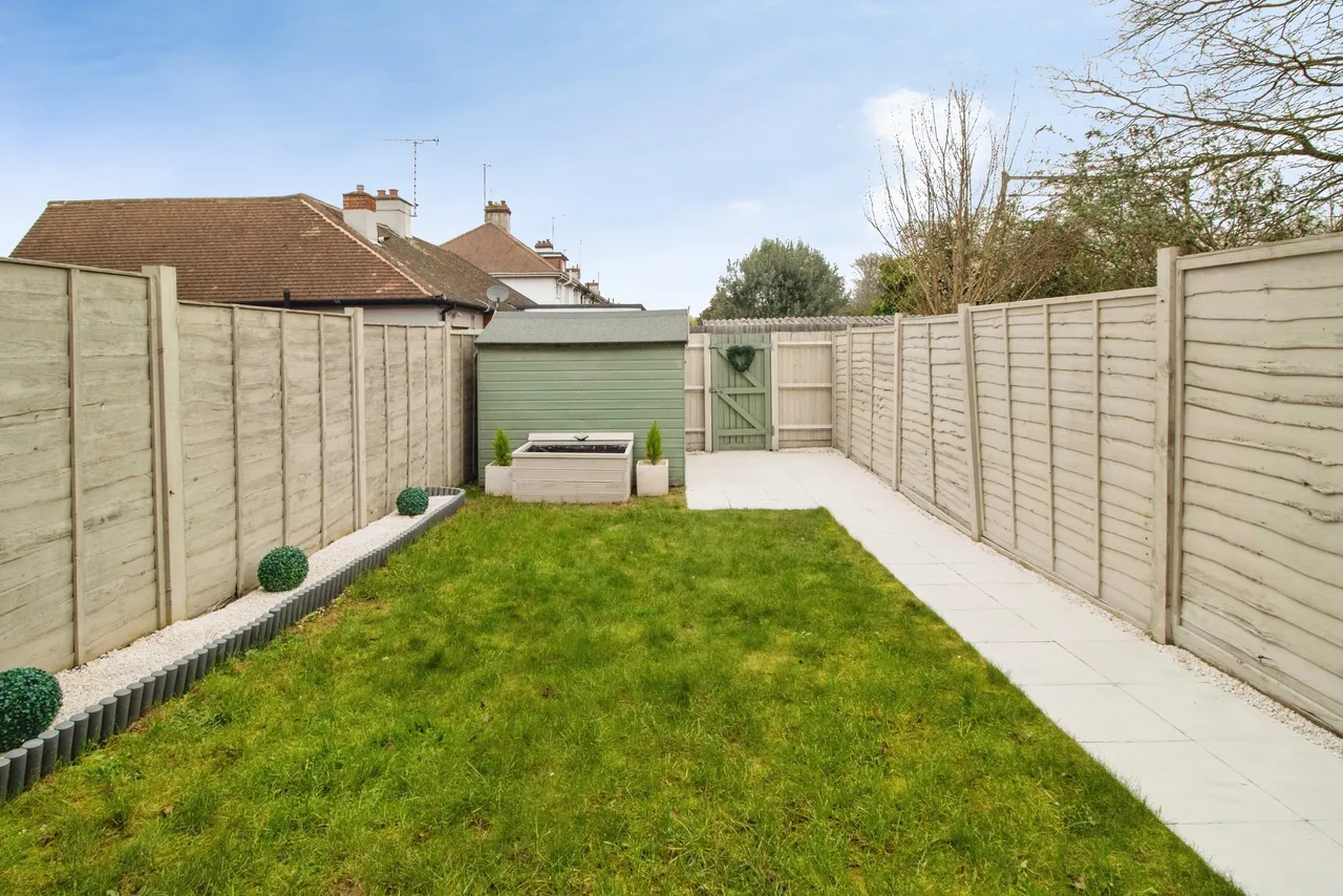 Radar Close, Southend-On-Sea, SS2, photo 4
