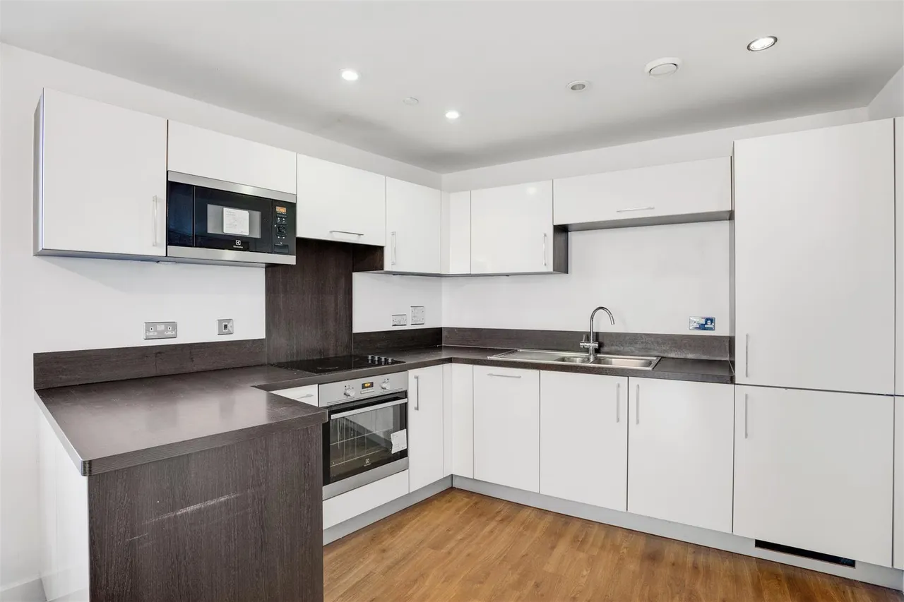Cornmill Lane, Lewisham, SE13, photo 2