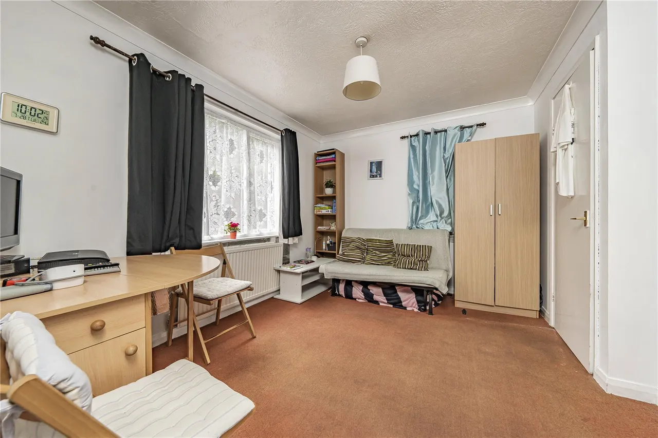 New Garden Drive, West Drayton, UB7, photo 7