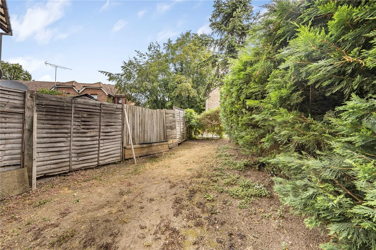 New Garden Drive, West Drayton, UB7, photo 8