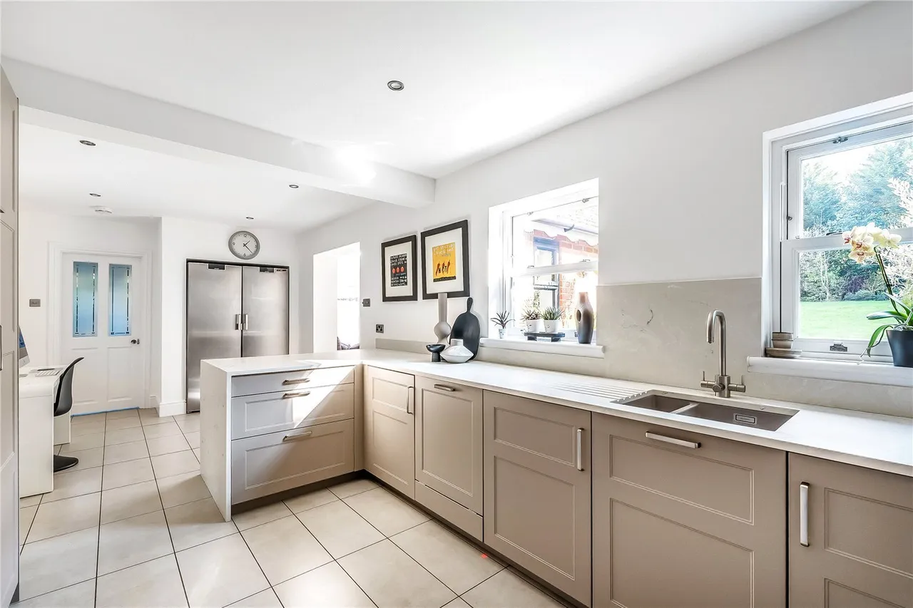 Chart Lane, Reigate, RH2, photo 6