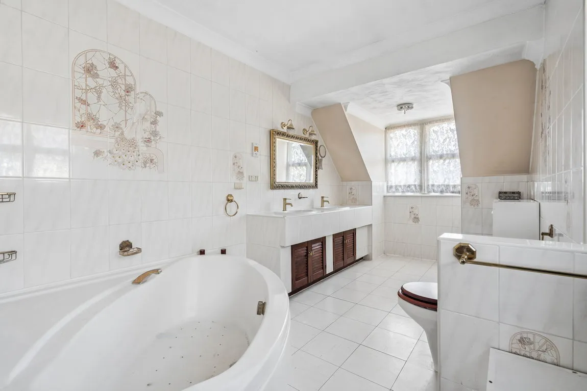 Lime Tree Walk, Rickmansworth, WD3, photo 11