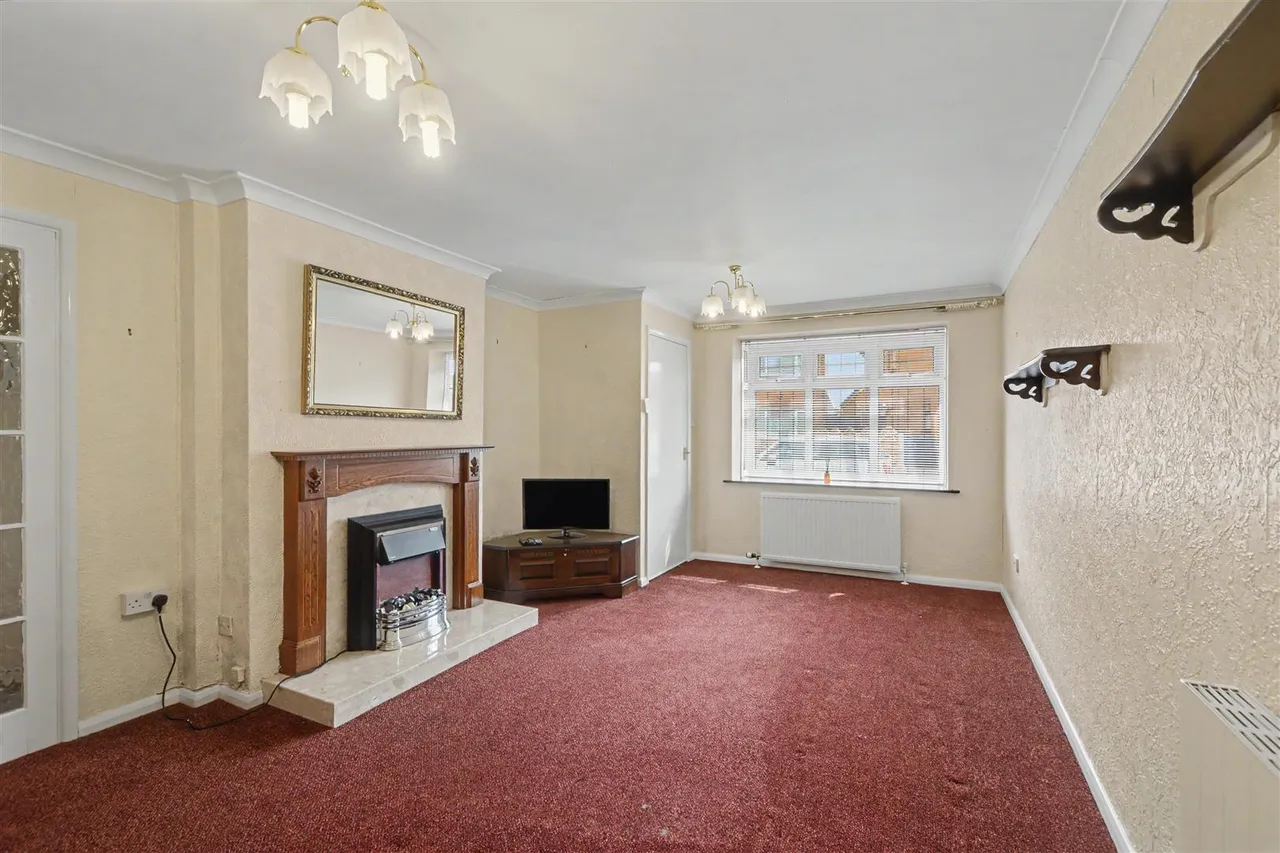 Copseside Close, Long Eaton, NG10, photo 2