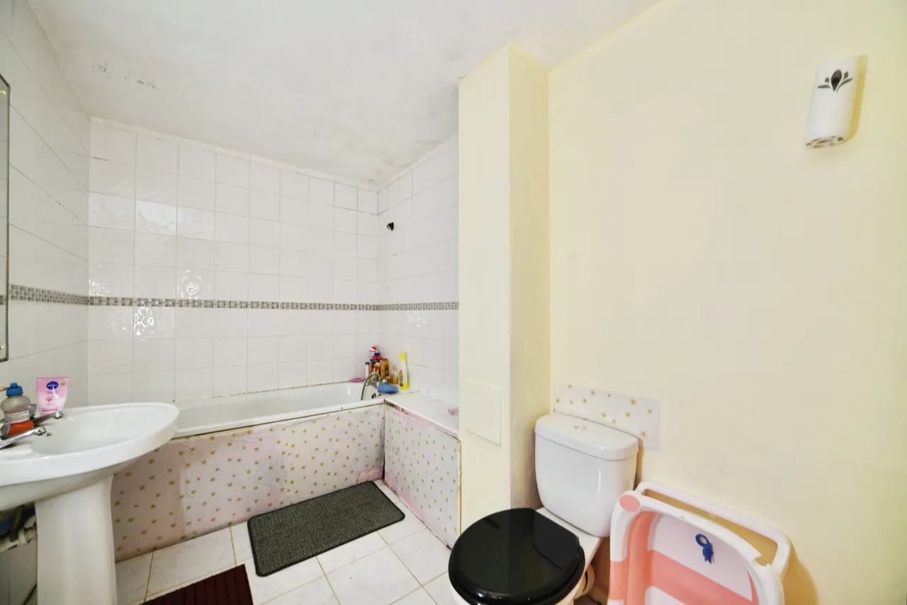 Whitley Road, London, N17, photo 13