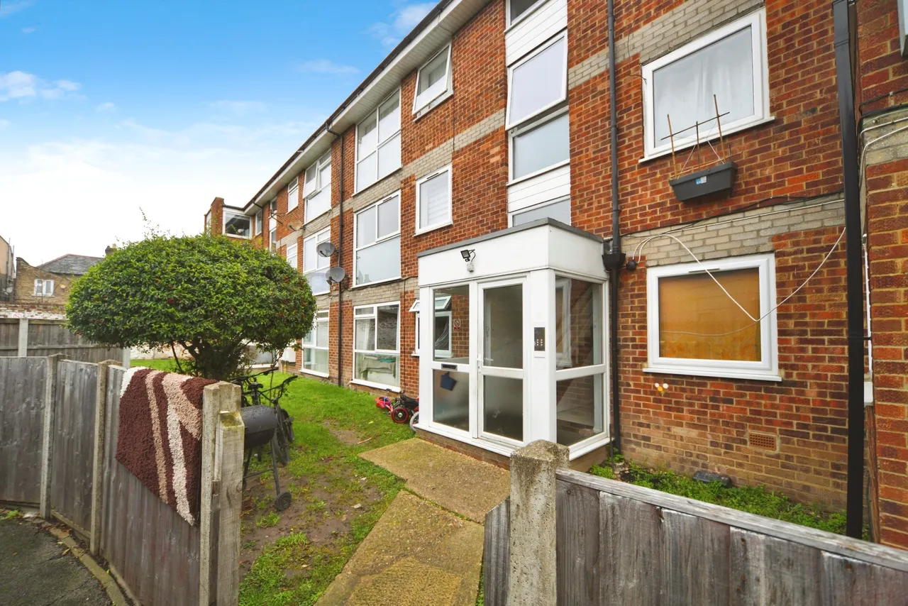 Whitley Road, London, N17, photo 2