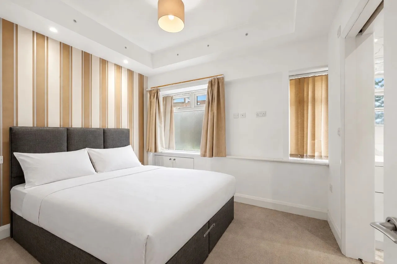 Ewell Road, Surbiton, KT6, photo 6