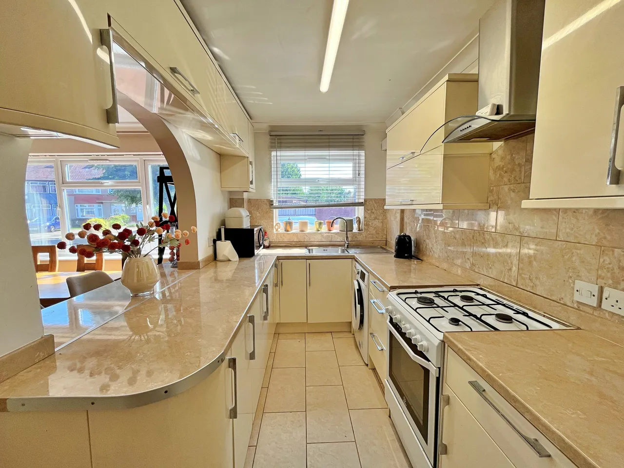 Portland Crescent, Greenford, UB6, photo 9