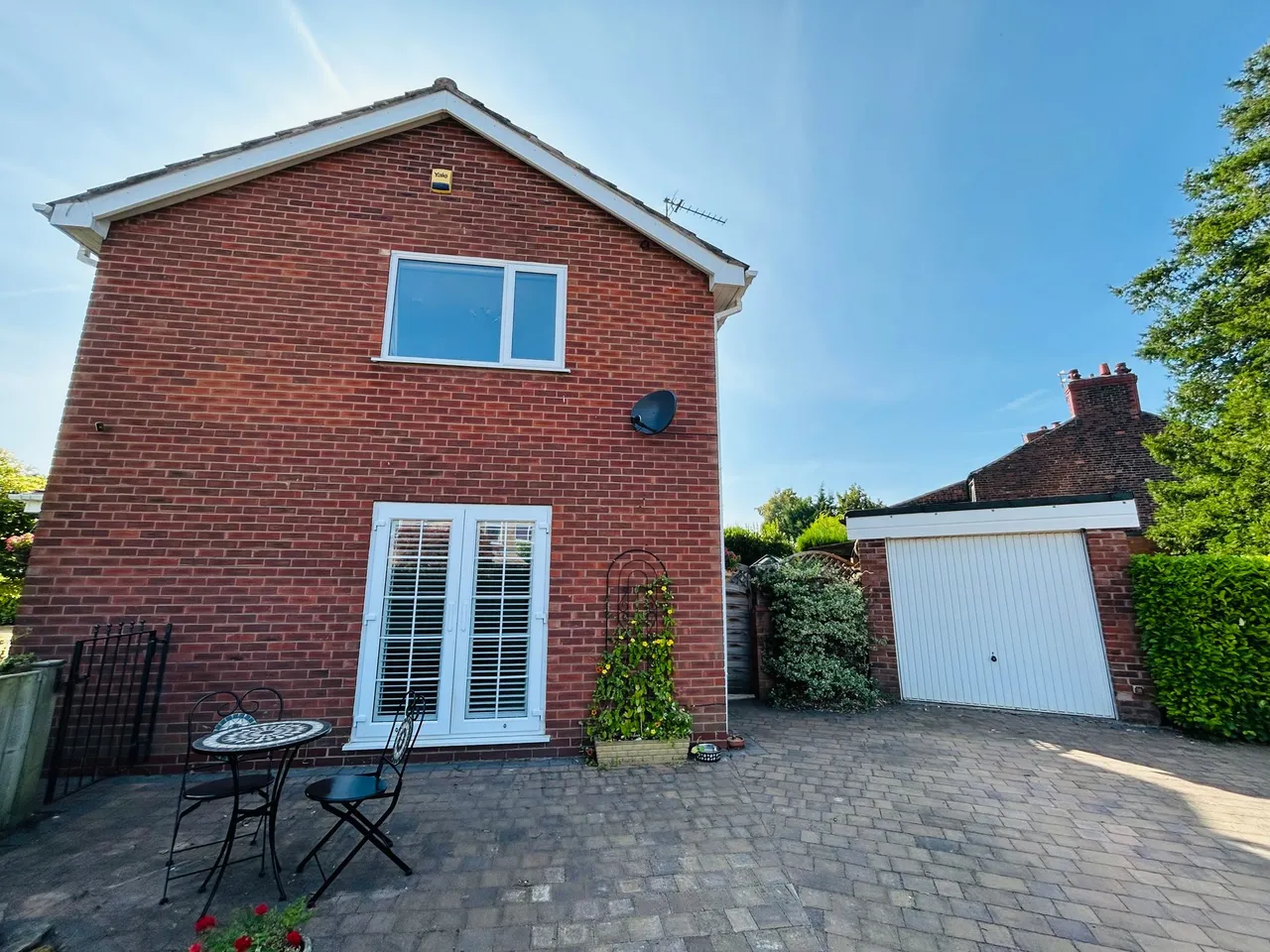 Springfield Avenue, Lymm, photo 17