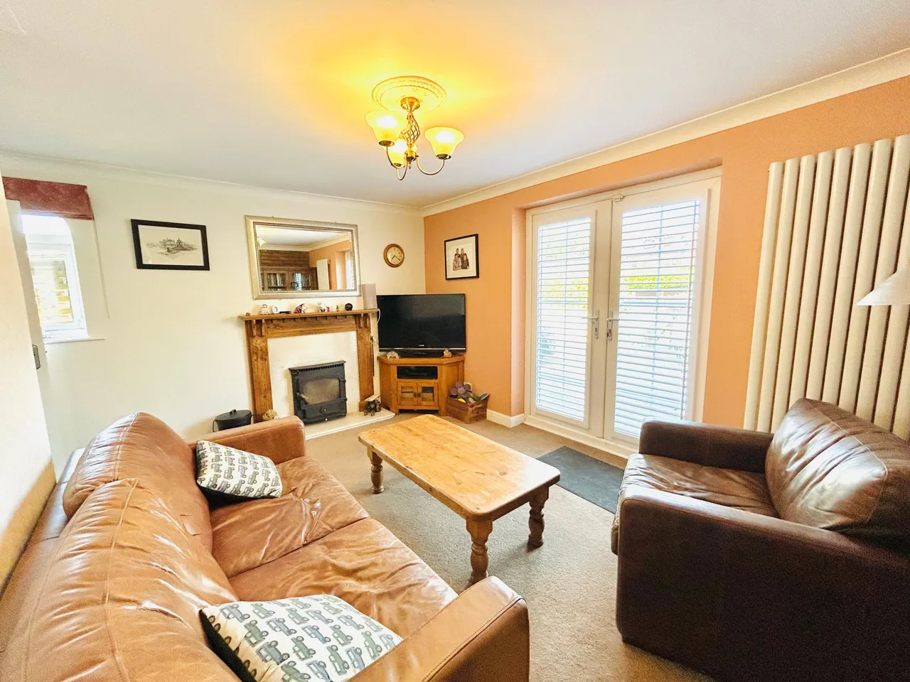 Springfield Avenue, Lymm, photo 3