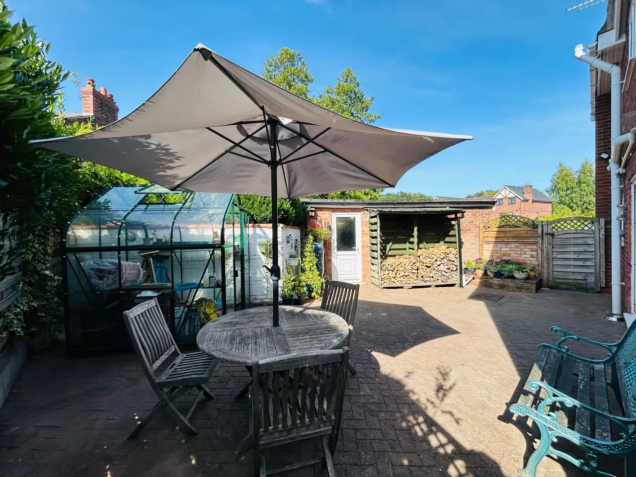 Springfield Avenue, Lymm, photo 19