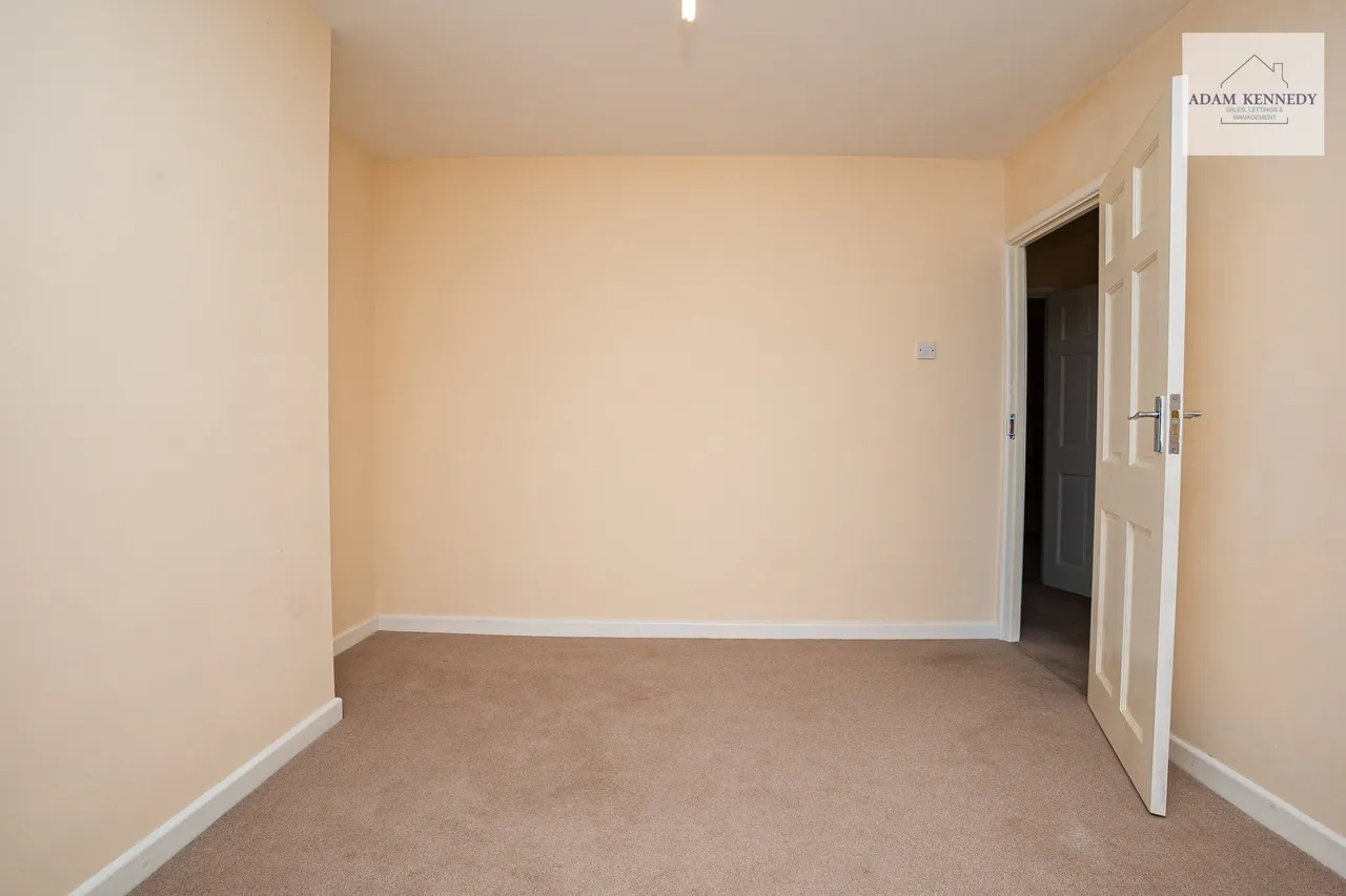 5 Salmons Road, London, N9 7JT, photo 22