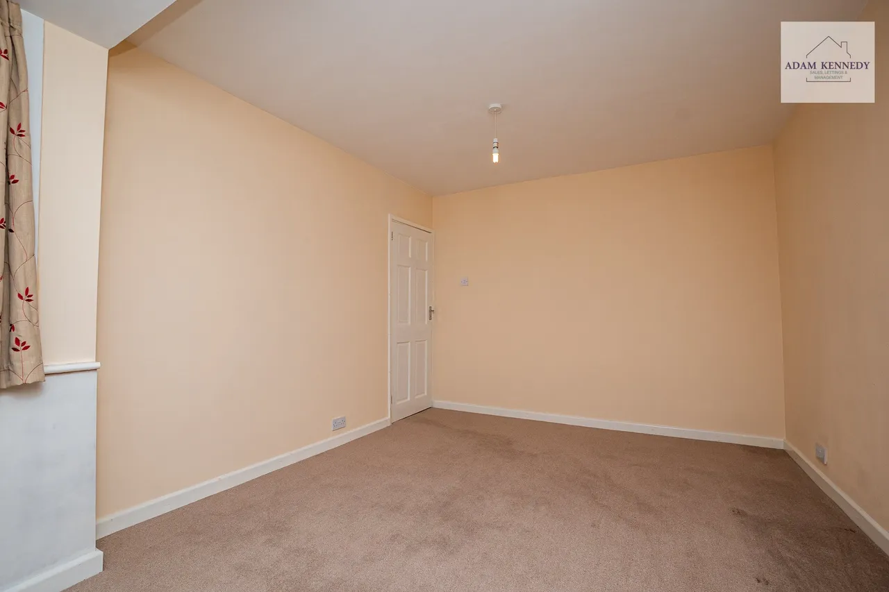 5 Salmons Road, London, N9 7JT, photo 30