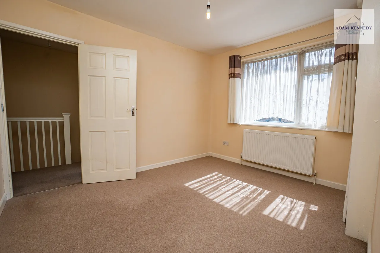 5 Salmons Road, London, N9 7JT, photo 20