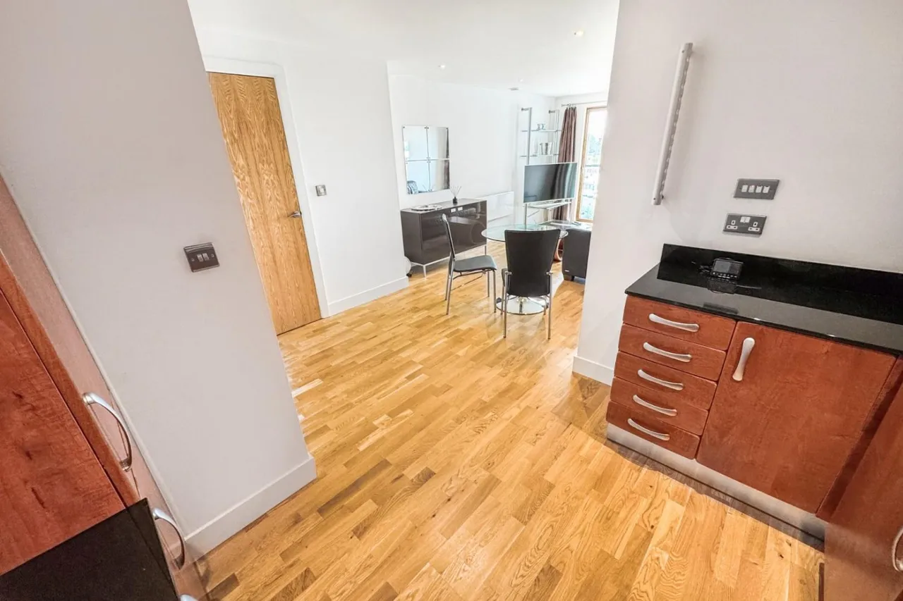 Armouries Way, Leeds, LS10, photo 9