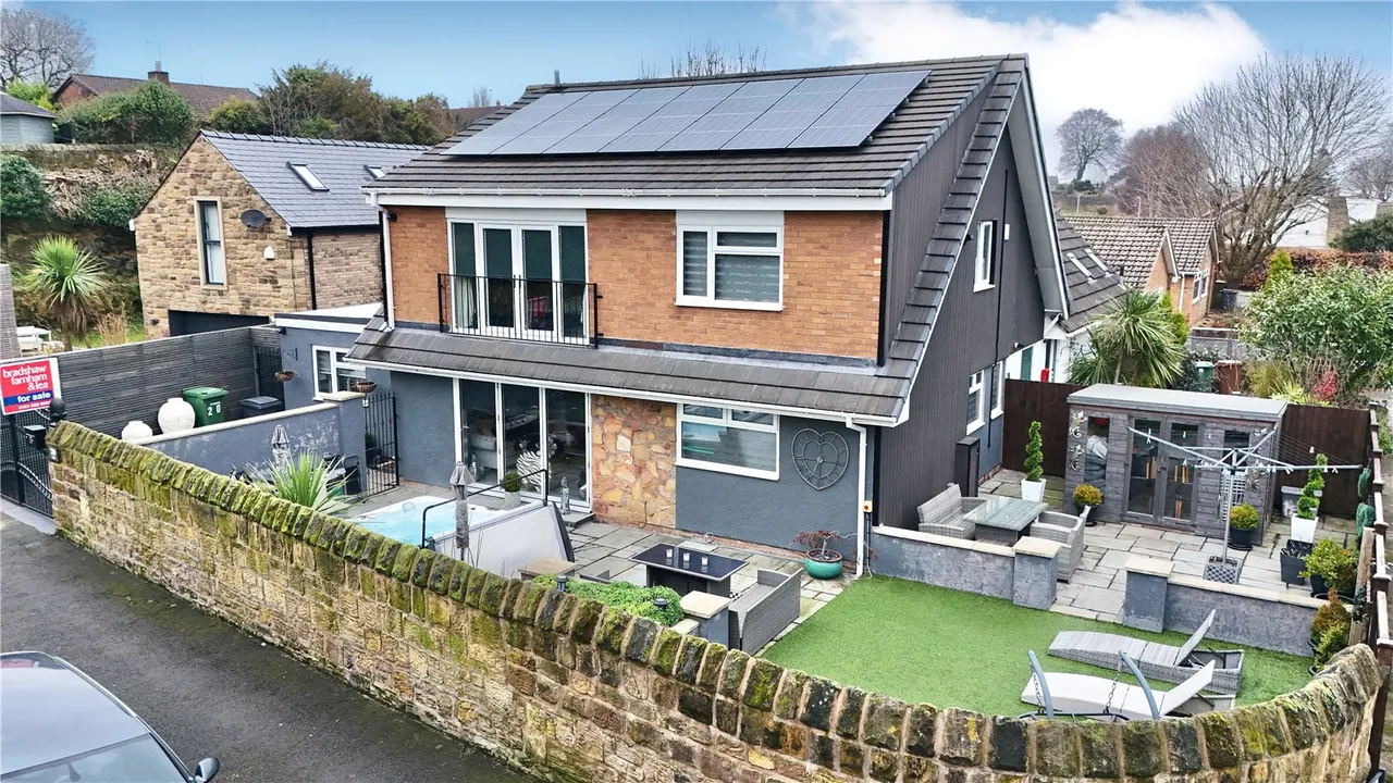 3 bed house for sale, Howbeck Road, Oxton, CH43
