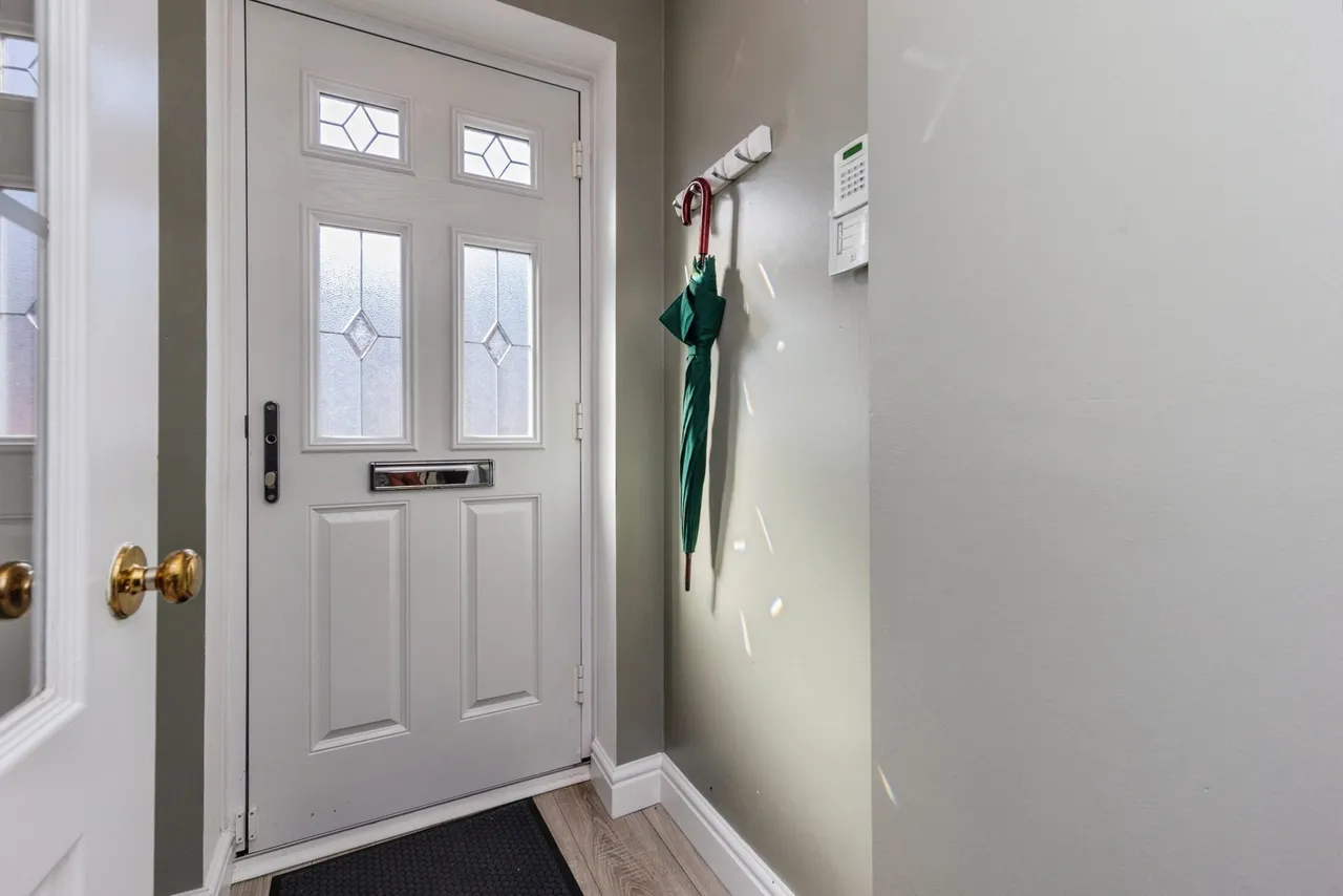 Willow Wood Close, ASHTON-UNDER-LYNE, Lancashire, OL6, photo 2