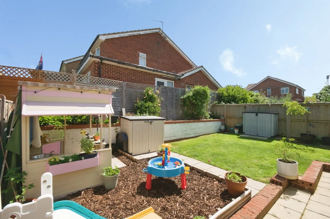 Rydal Way, Eastbourne, BN23, photo 14