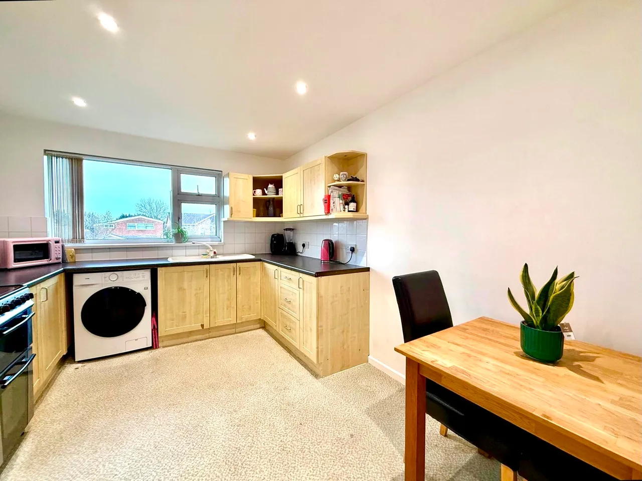 Covingham, Swindon, Wiltshire, SN3 5AR, photo 2
