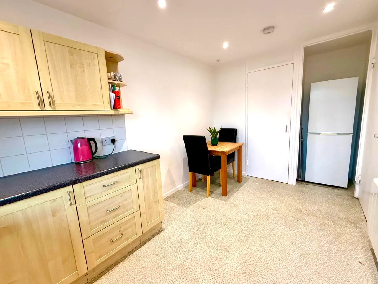 Covingham, Swindon, Wiltshire, SN3 5AR, photo 7