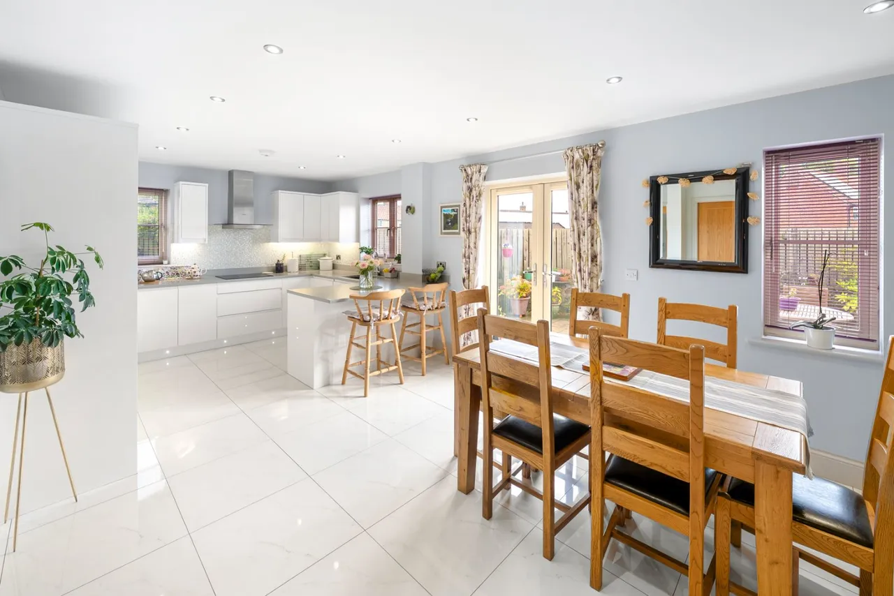 Sycamore Close, Baldersby, YO7, photo 3