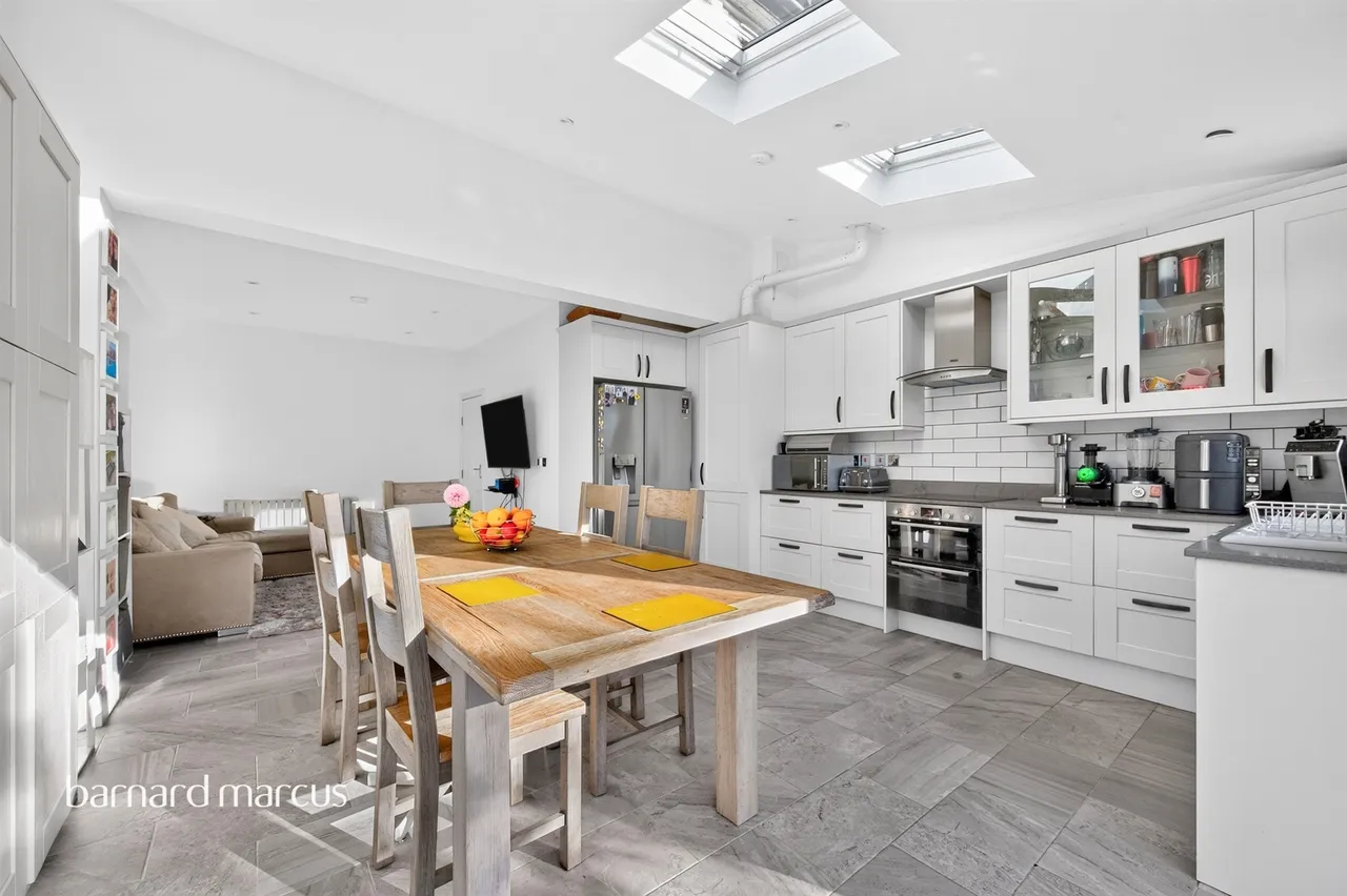 Bridgewood Road, Worcester Park, photo 5