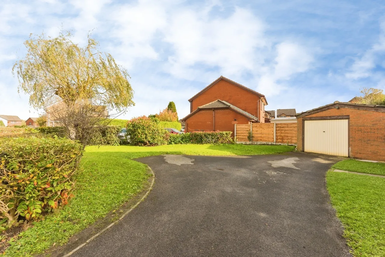 Town Gate Drive, Manchester, M41, photo 20