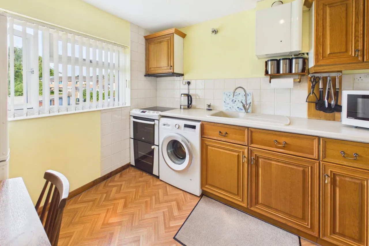 Vicarage Lane, Bovingdon, HP3, photo 7