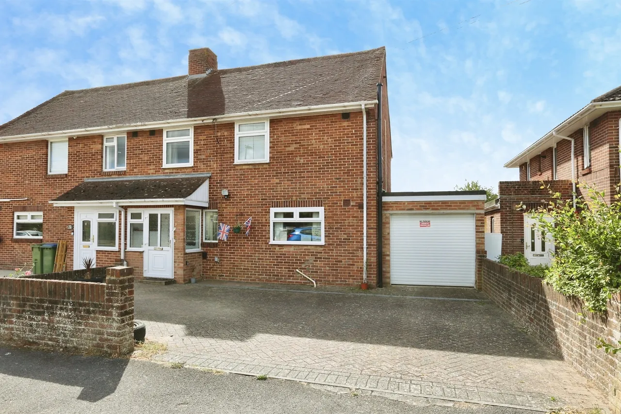 3 bed house for sale — Thorni Avenue, Fareham