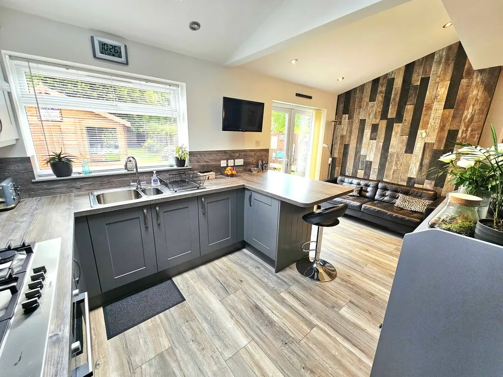 Roylesden Crescent, Sutton Coldfield, B73, photo 4
