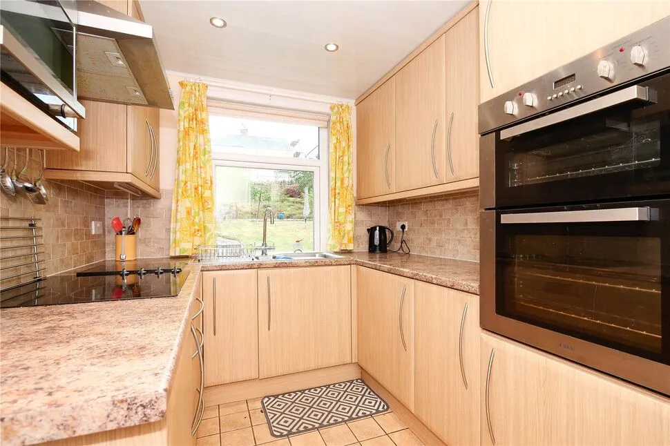St. Aidans Road, Baildon, West Yorkshire, BD17, photo 6