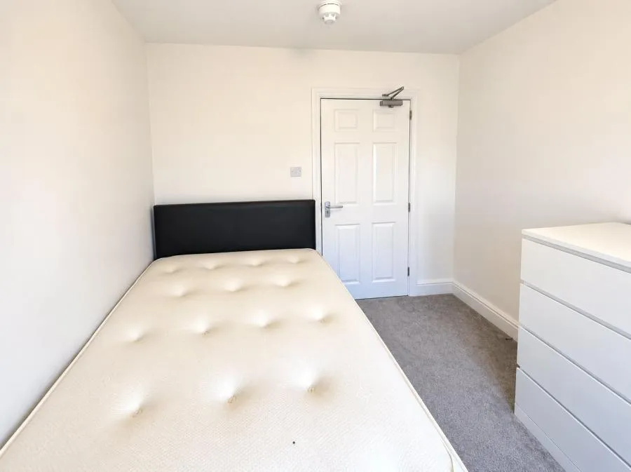 1 bed property to rent, West Street, Hoole, CH2