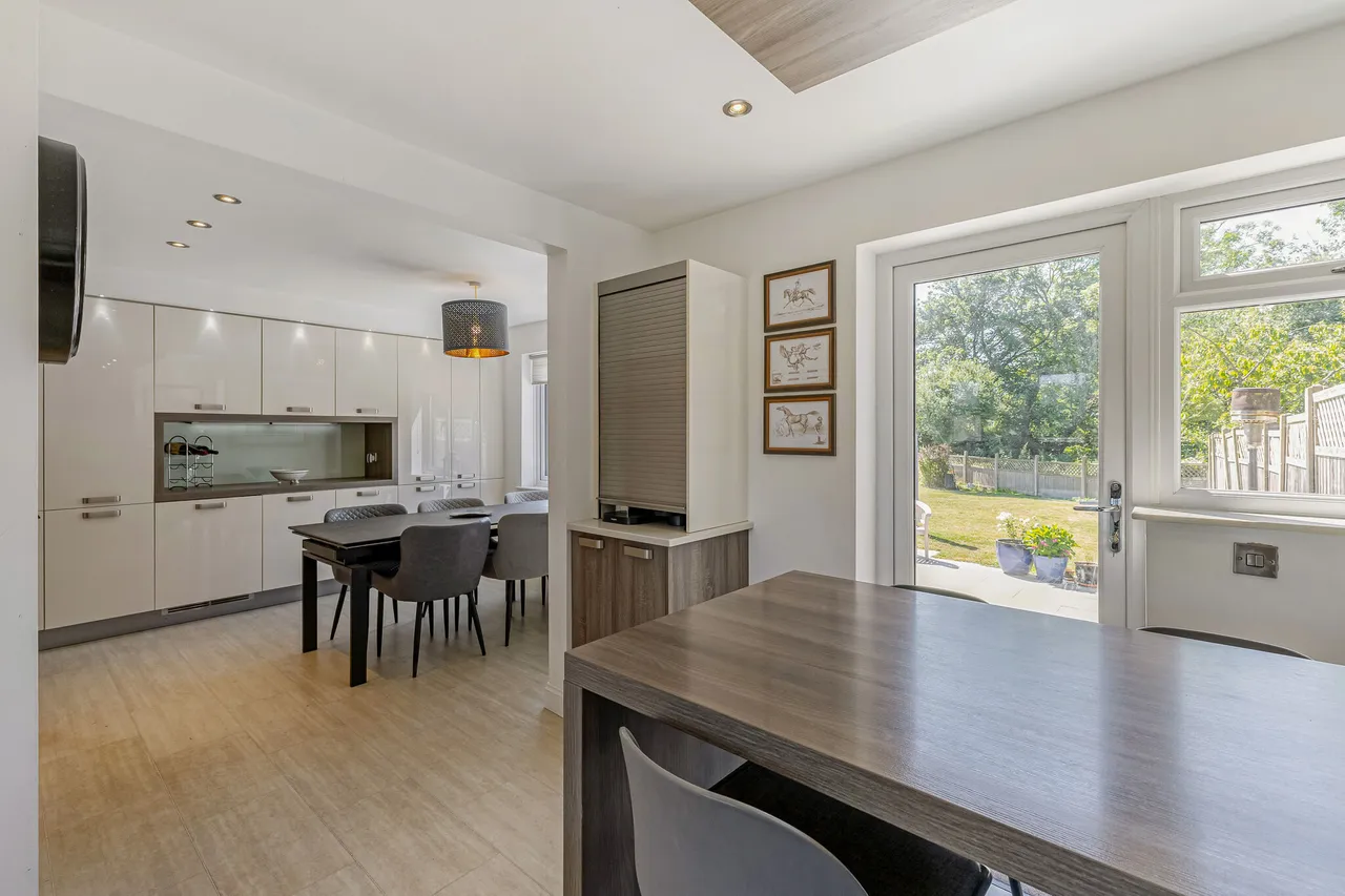 Union Lane, Thatcham, RG19, photo 4