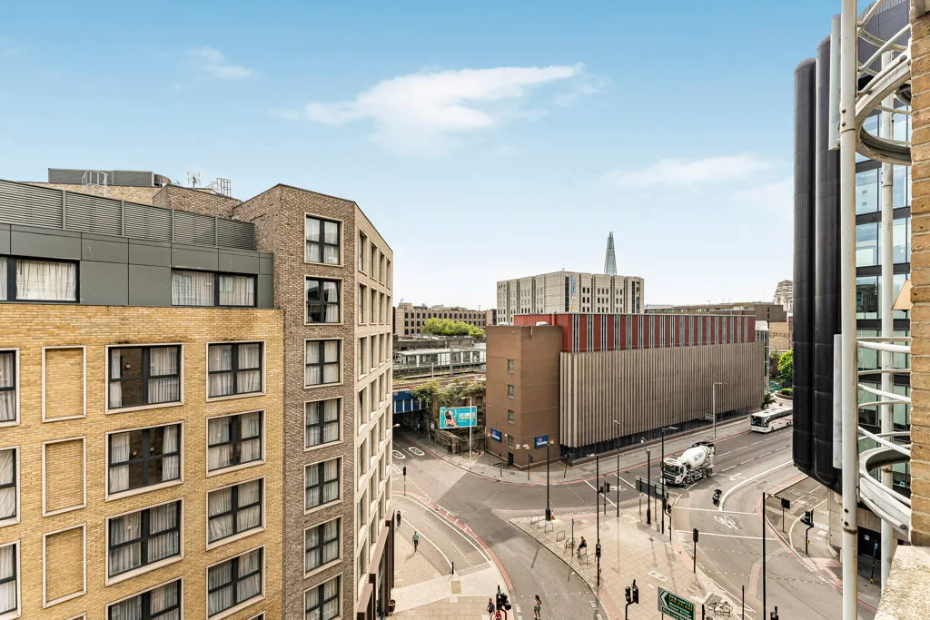 Mansell Street, Aldgate, E1, photo 10