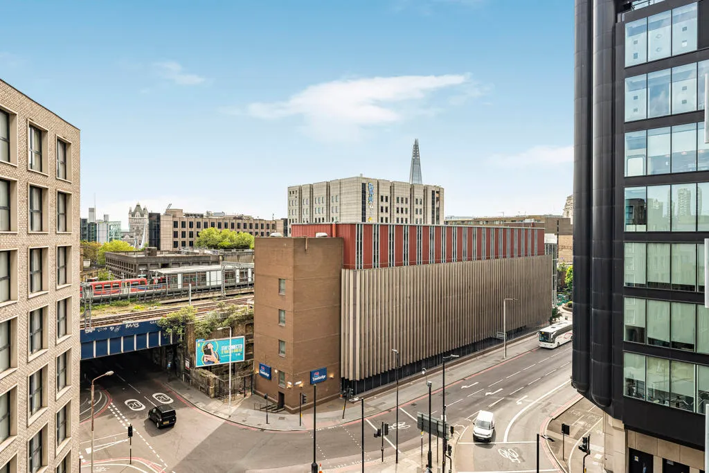 Mansell Street, Aldgate, E1, photo 16