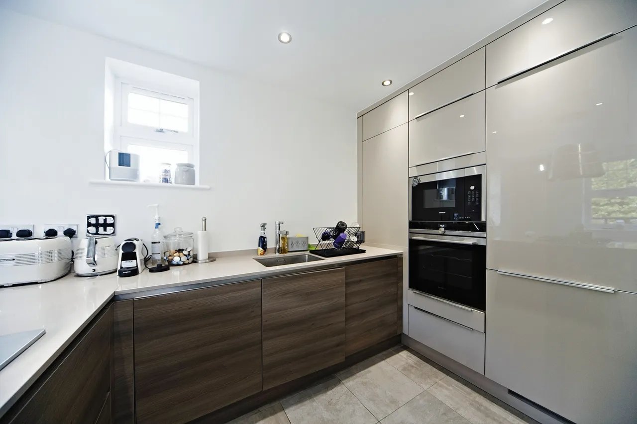 Woodcote Valley Road, Purley, CR8, photo 5